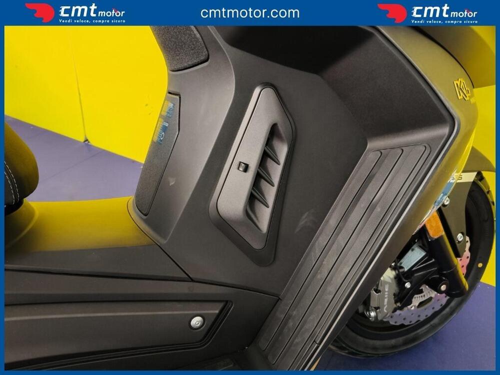 Kl Brera 300 (2022 - 25) (3)