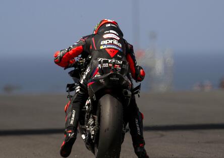 Sì, è possibile che la gara lunga a Phillip Island sia fatta di sabato (o posticipata), causa forte vento [VIDEO]