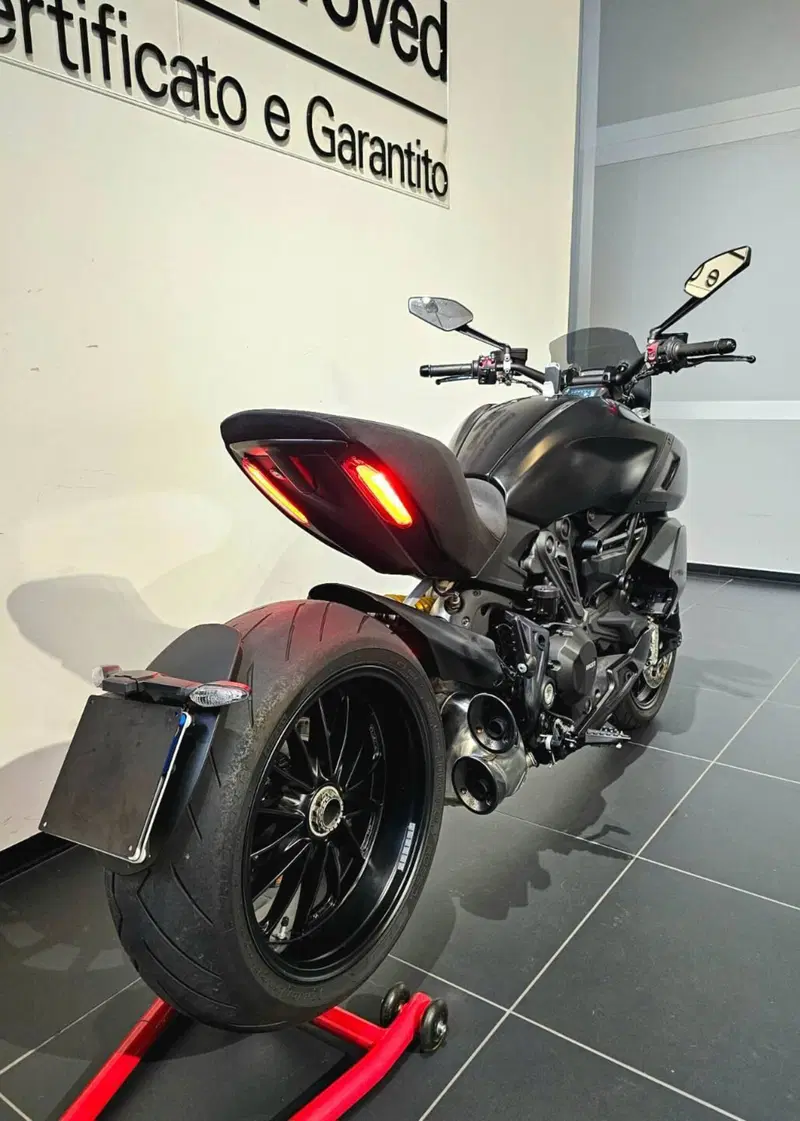Ducati Diavel 1260 (2021 - 22) (4)