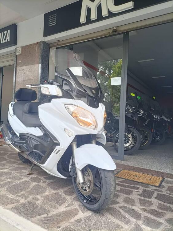 Suzuki Burgman AN 650 Executive ABS (2013 - 17) (2)