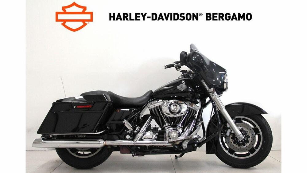 Harley-Davidson 1584 Street Glide (2007) - FLHX