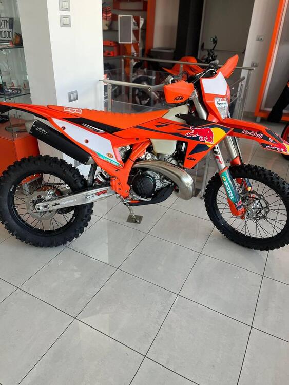 KTM 300 EXC Champion Edition (2025) (2)
