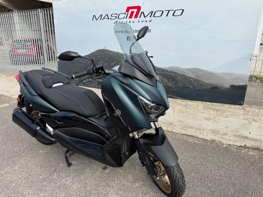 Yamaha X-Max 300 Tech Max (2021 - 24) (2)