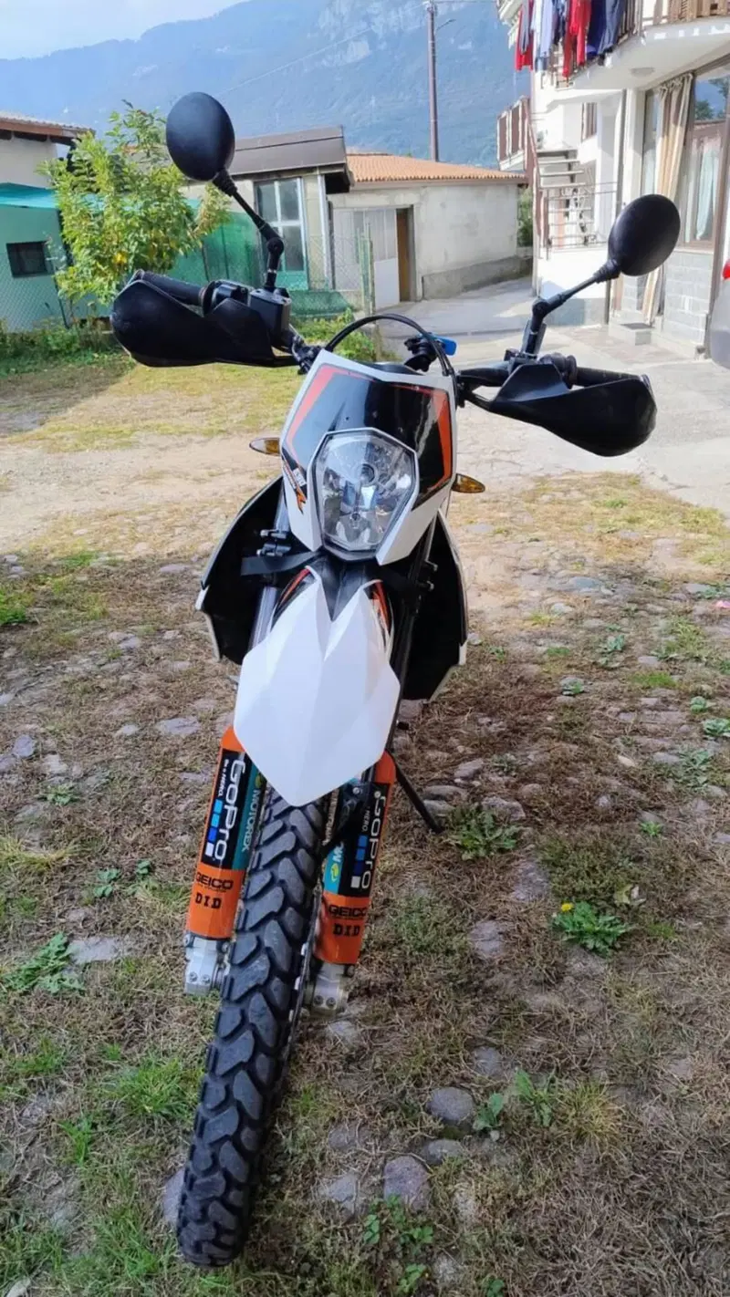 KTM 690 Enduro R (2012 - 17) (3)