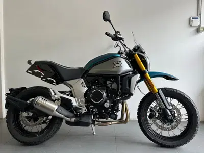 CFMOTO 700CL-X Adventure (2023 - 26) usata