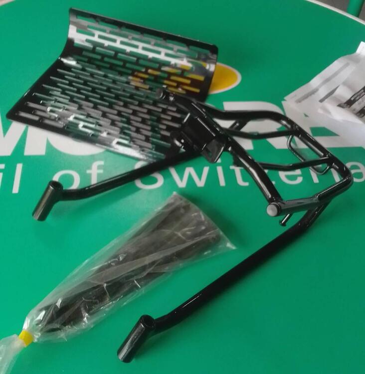 PORTAPACCHI ZOOMER Honda