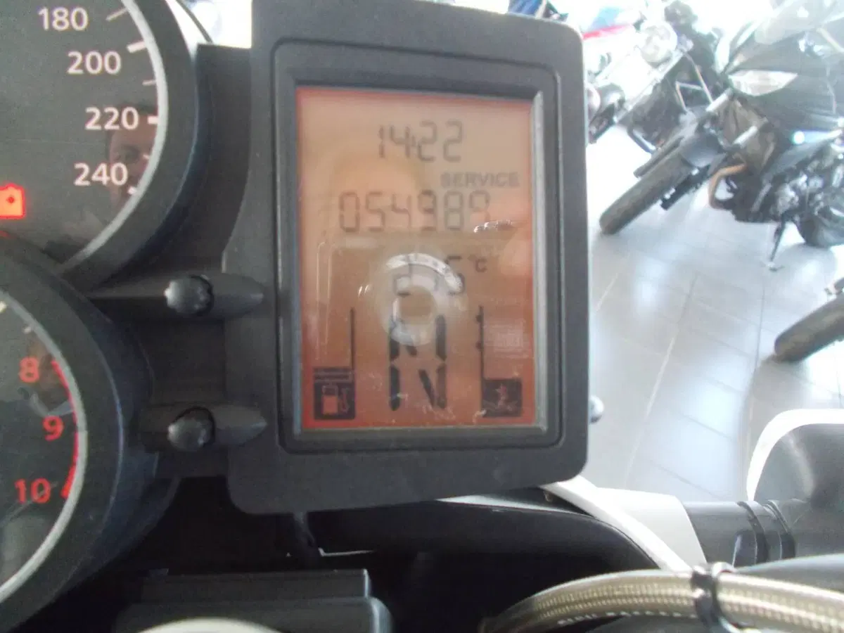 Bmw R 1200 R (2006 - 11) (6)