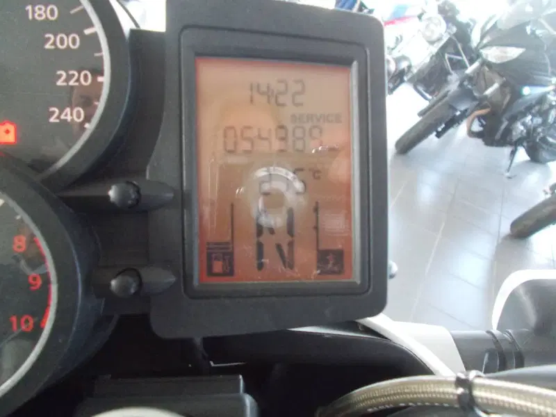 Bmw R 1200 R (2006 - 11) (6)