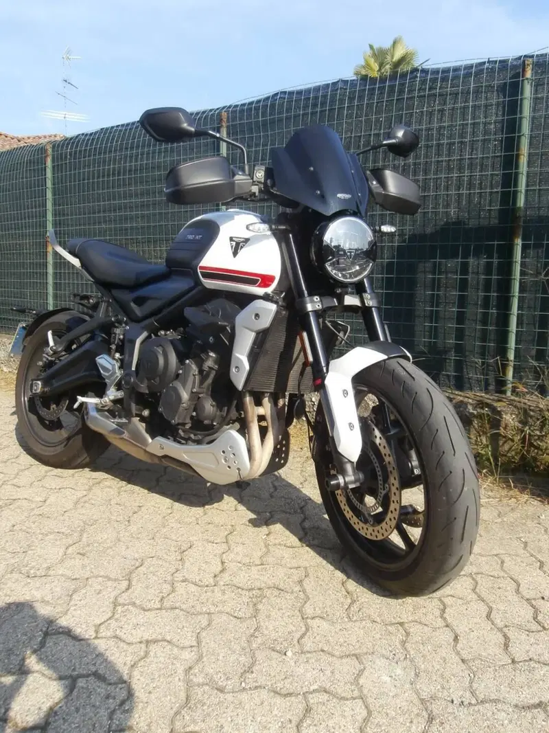 Triumph Trident 660 (2021 - 24) (2)