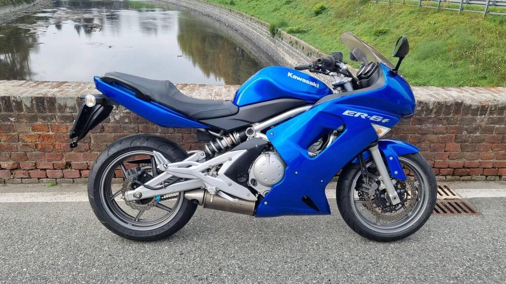 Kawasaki ER-6F (2006 - 08) (4)