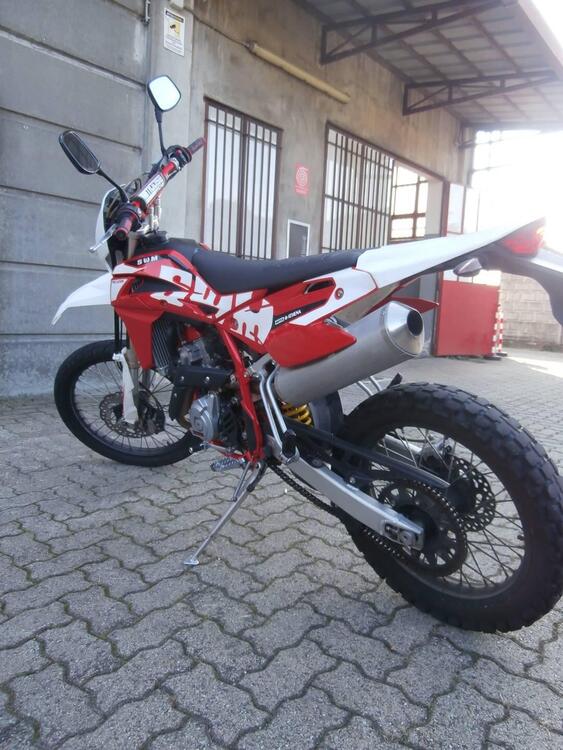 Swm RS 125 R (2017 - 20) (4)