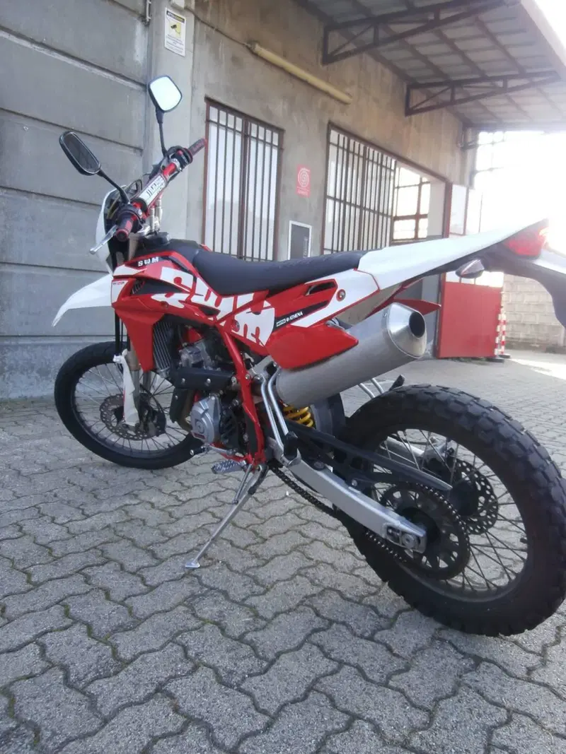 Swm RS 125 R (2017 - 20) (4)