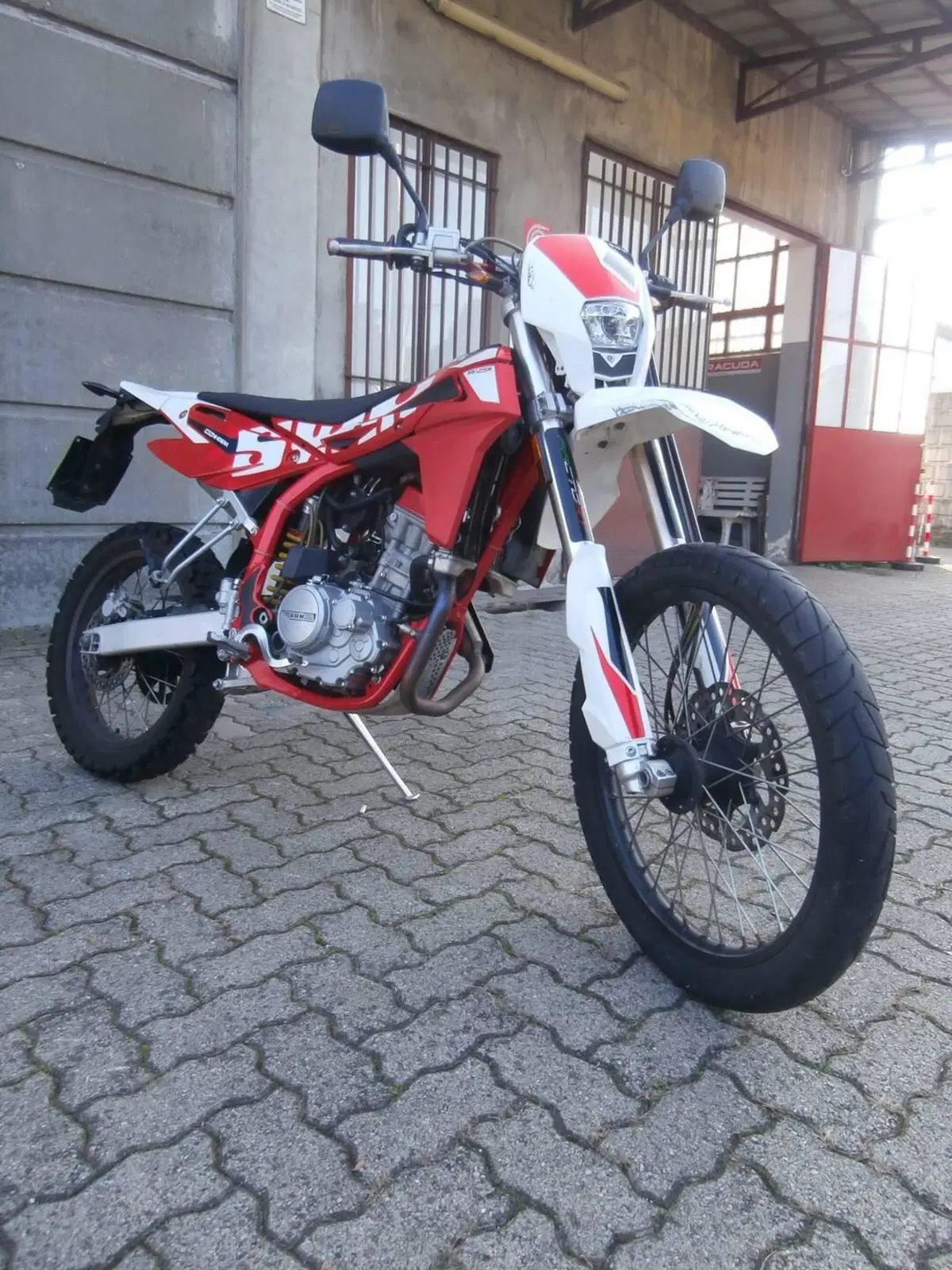 Swm RS 125 R (2017 - 20)