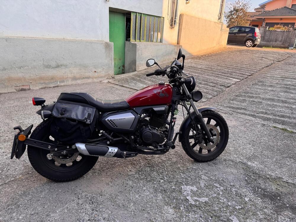 Keeway Motor K-Light 125 (2021 - 25) (2)