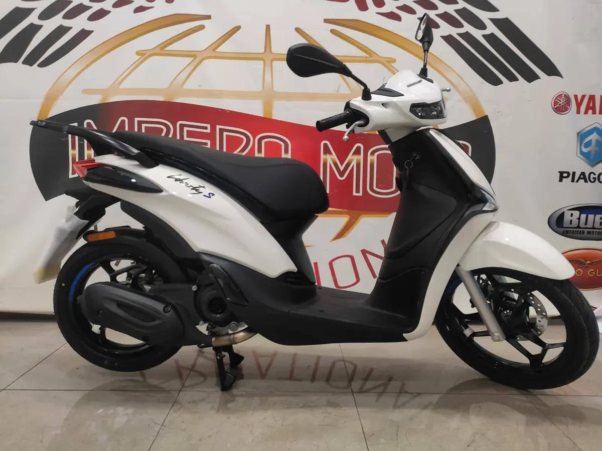 Piaggio Liberty 50 S RST (2025 - 26) (2)
