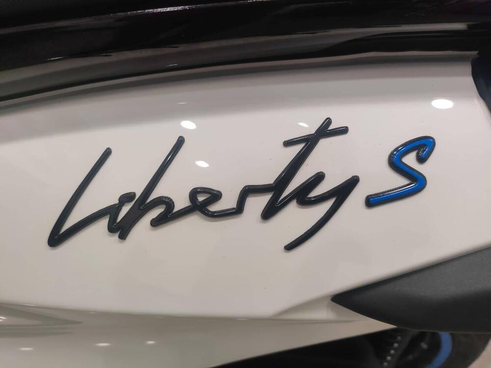 Piaggio Liberty 50 S RST (2025) (4)