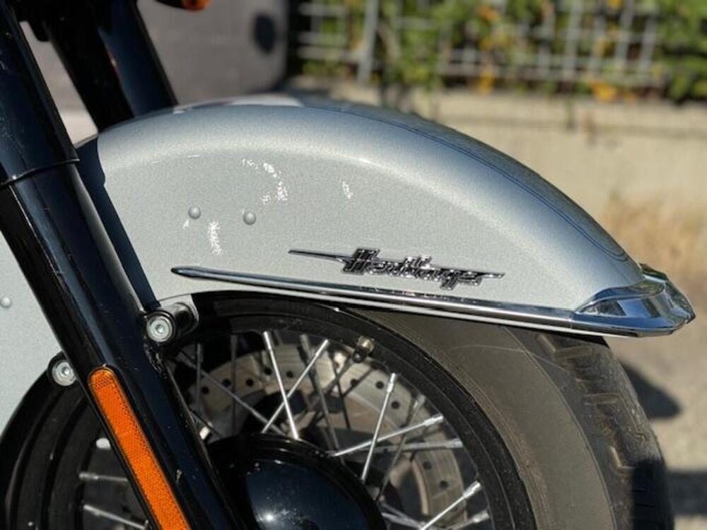 Harley-Davidson Heritage Classic (2021 - 24) (3)