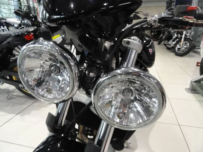 Triumph Speed Triple 955 (1998 - 01) (12)
