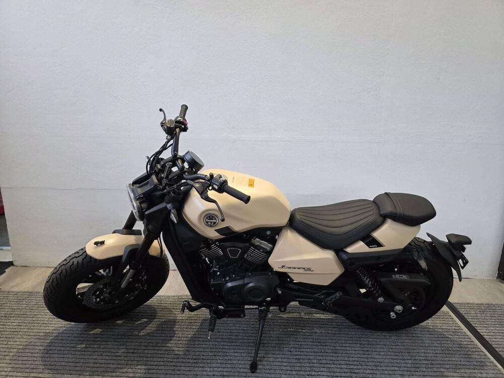 Benelli Leoncino 400 Bobber (2026) (2)