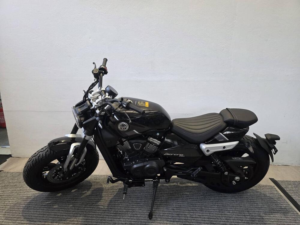 Benelli Leoncino 400 Bobber (2026) (2)