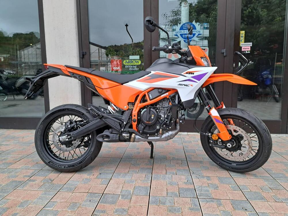 KTM 390 SMC R (2025 - 26) (2)
