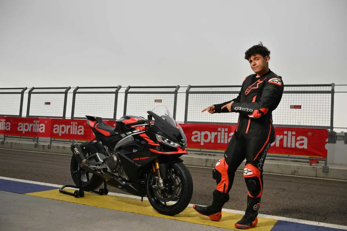 Aprilia RS 660 Factory test: la regina delle sportive medie? Pro e Contro [VIDEO E GALLERY] (2)