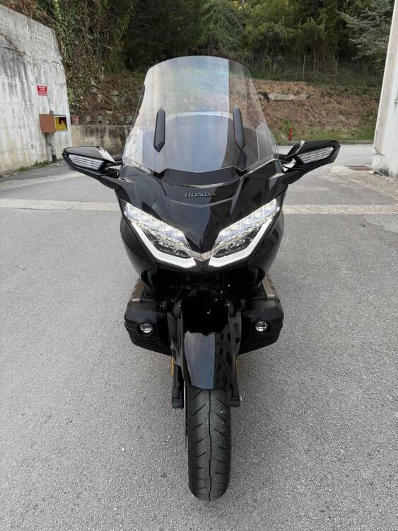 Honda GL 1800 Gold Wing Tour (2021 - 23) (3)