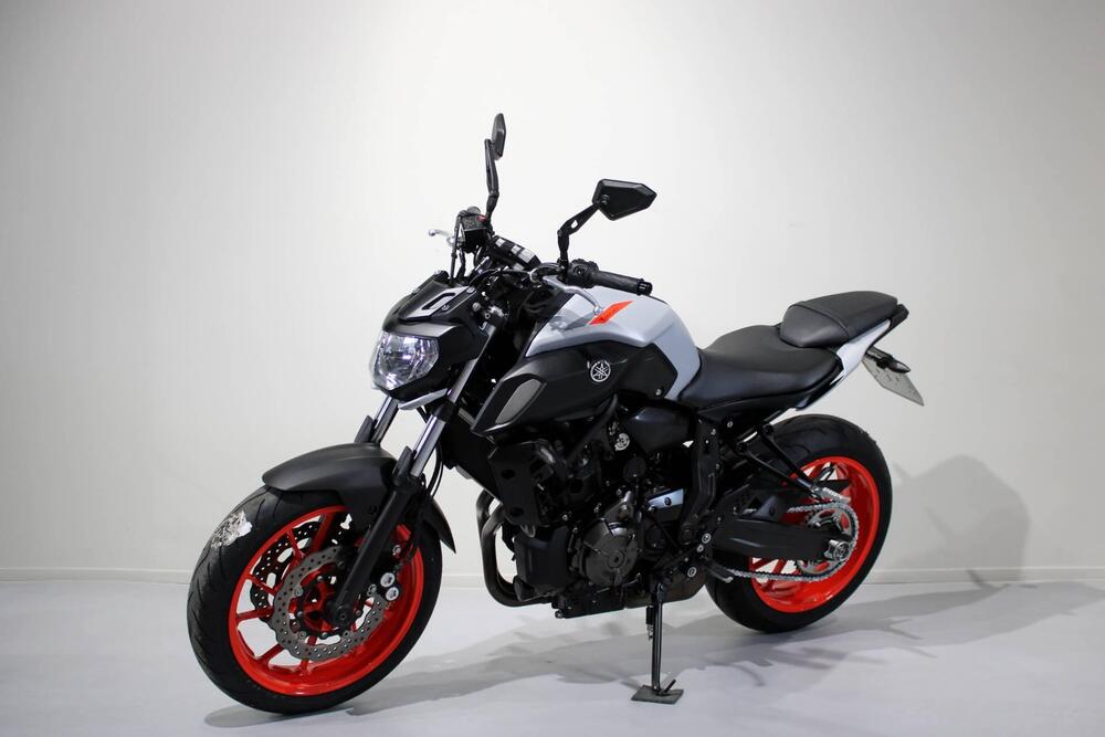Yamaha MT-07 (2018 - 20) (3)