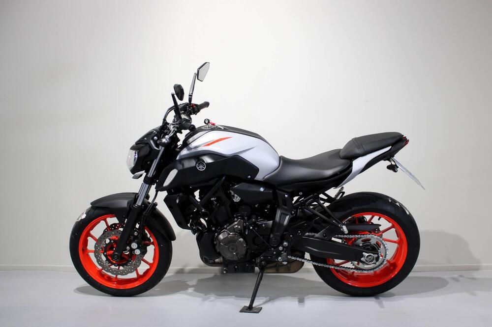 Yamaha MT-07 (2018 - 20) (4)
