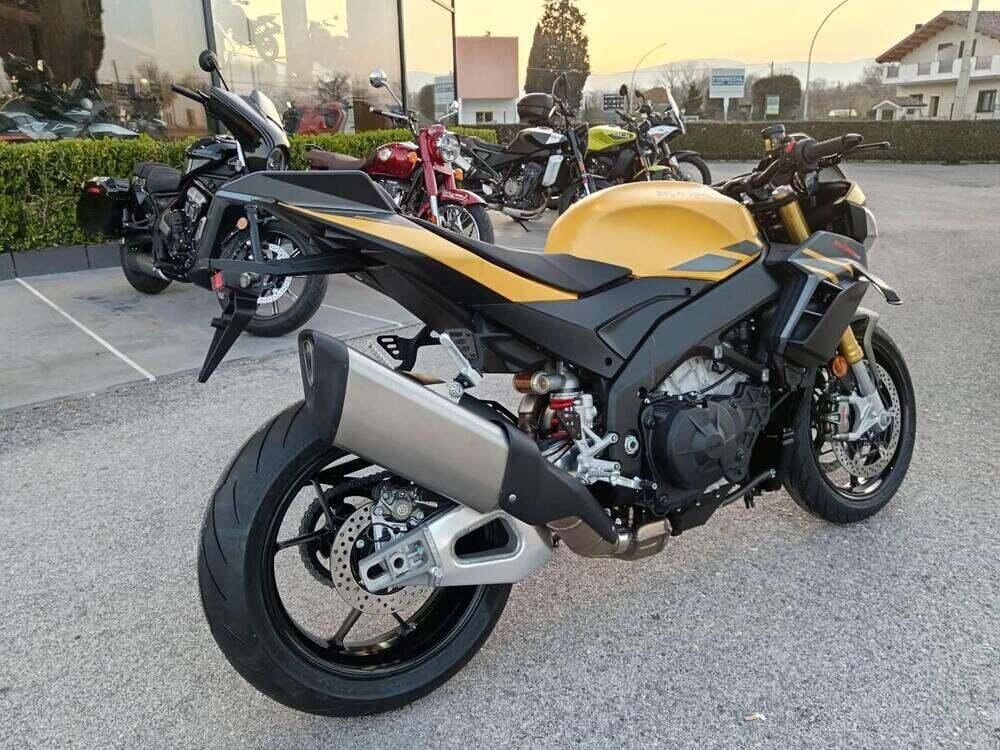 Aprilia Tuono V4 (2025) (2)