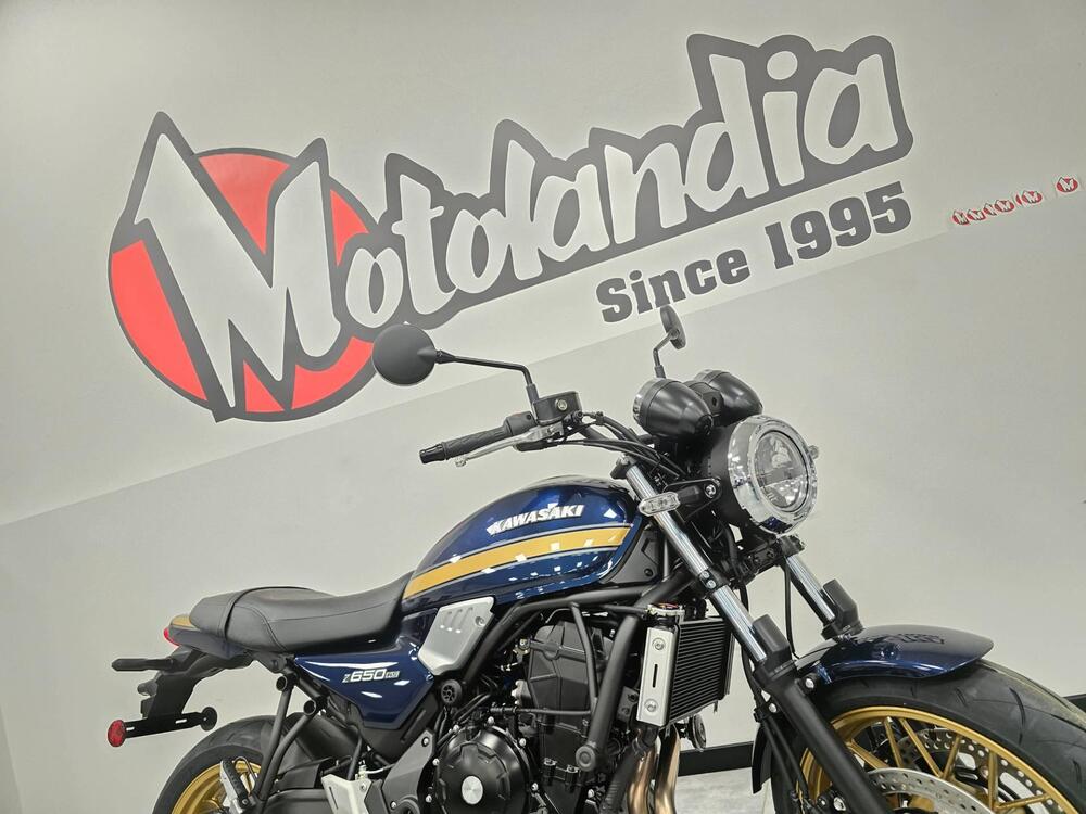 Kawasaki Z 650 RS (2025 - 26) (2)