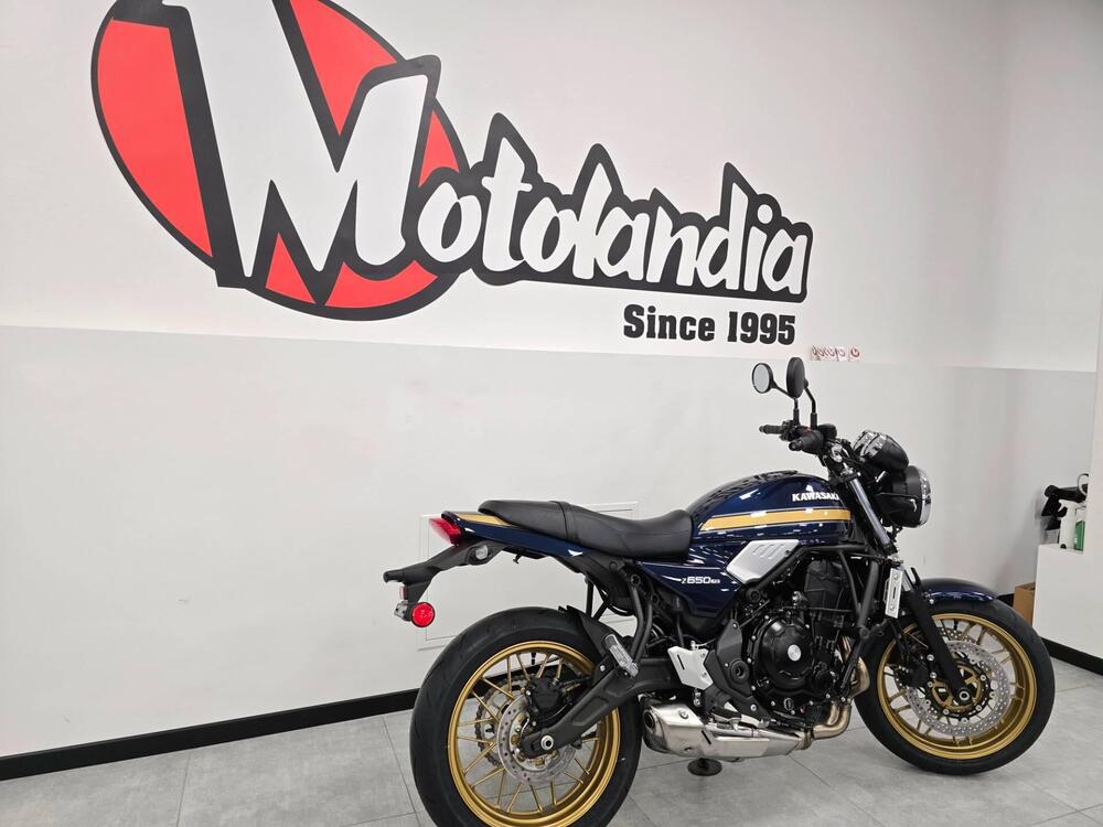 Kawasaki Z 650 RS (2025 - 26) (3)