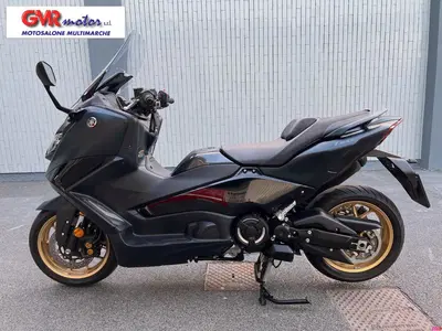 Yamaha T-Max 560 Tech Max (2022 - 24) usata