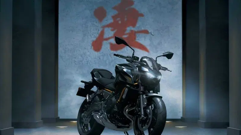 Kawasaki Z650 S 2026: pi&ugrave; tecnologia ed ergonomia per la naked media giapponese