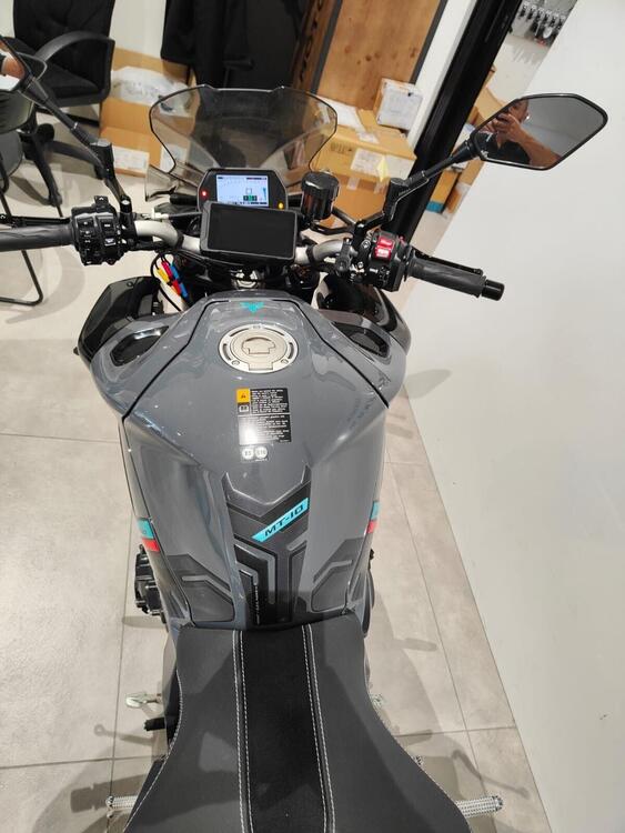 Yamaha MT-10 (2022 - 25) (4)