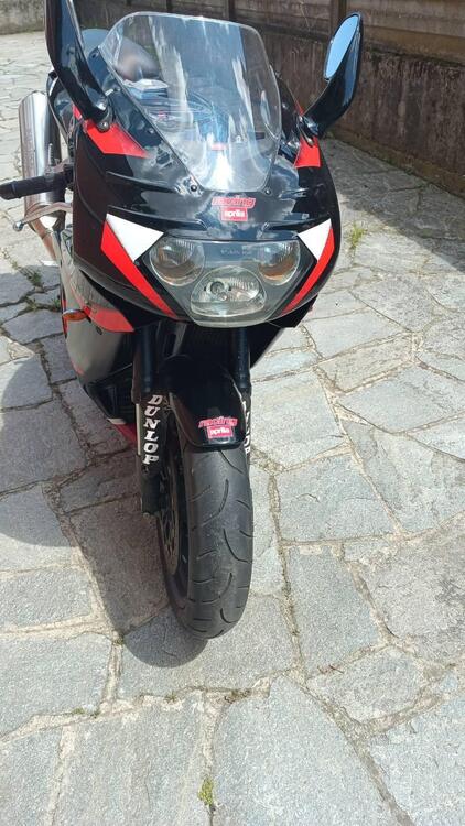 Aprilia RSV 1000 (2000 - 01) (2)