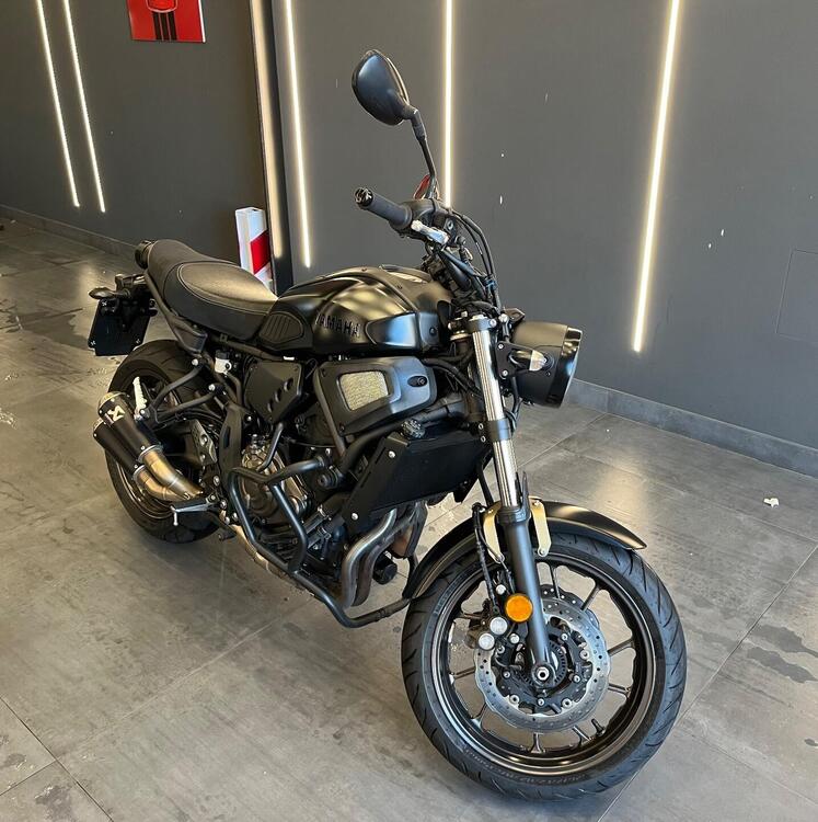 Yamaha XSR 700 ABS (2016 - 20) (2)