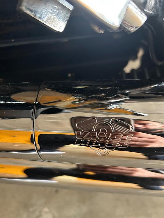 Harley-Davidson 883 (2006 - 07) - XL (2)