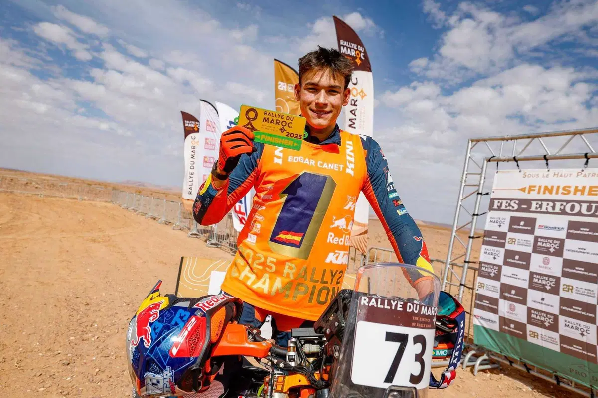 Rally-Raid. Marocco, Finale. Colpi di scena. Vincono Schareina e Loeb, trionfano Sanders e Moraes [VIDEO] (5)