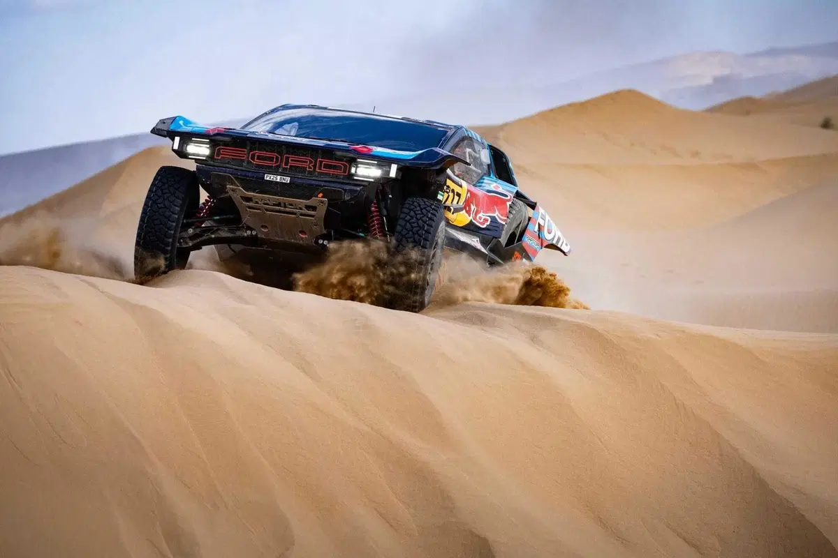 Rally-Raid. Marocco, Finale. Colpi di scena. Vincono Schareina e Loeb, trionfano Sanders e Moraes [VIDEO] (8)