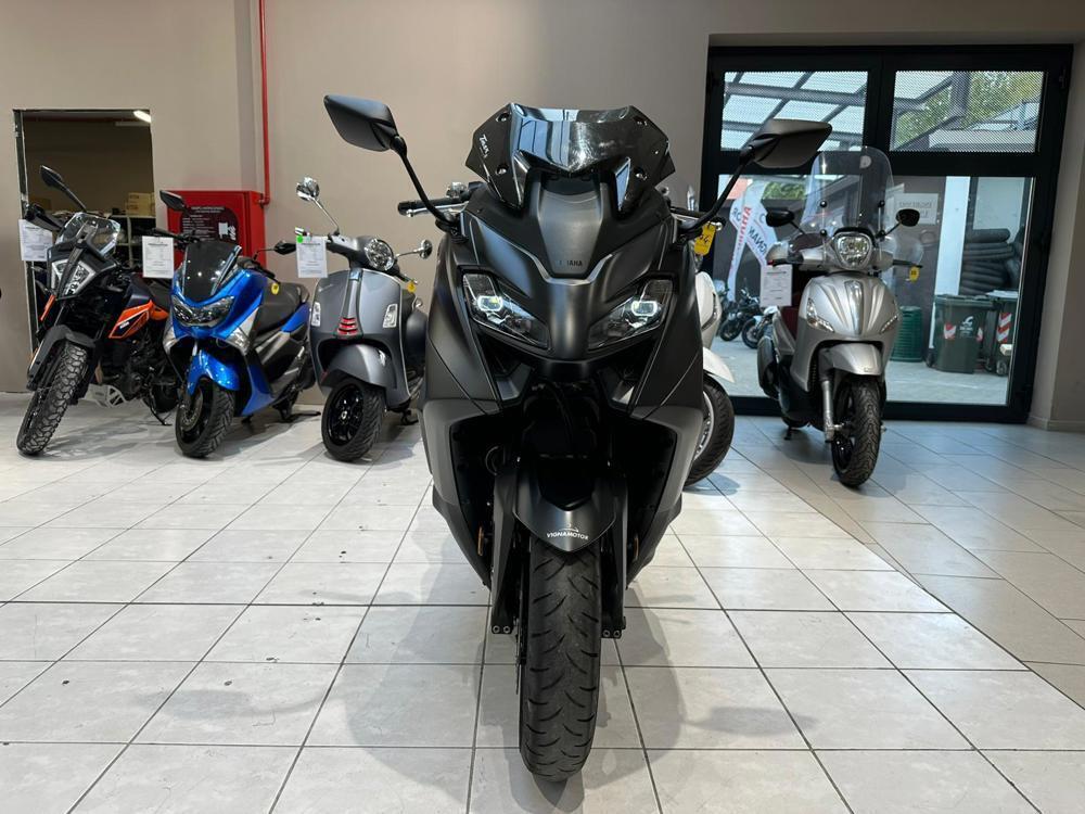 Yamaha T-Max 560 (2022 - 24) (2)