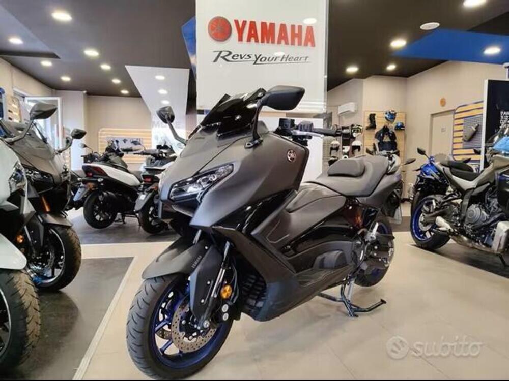 Yamaha T-Max 560 (2025)