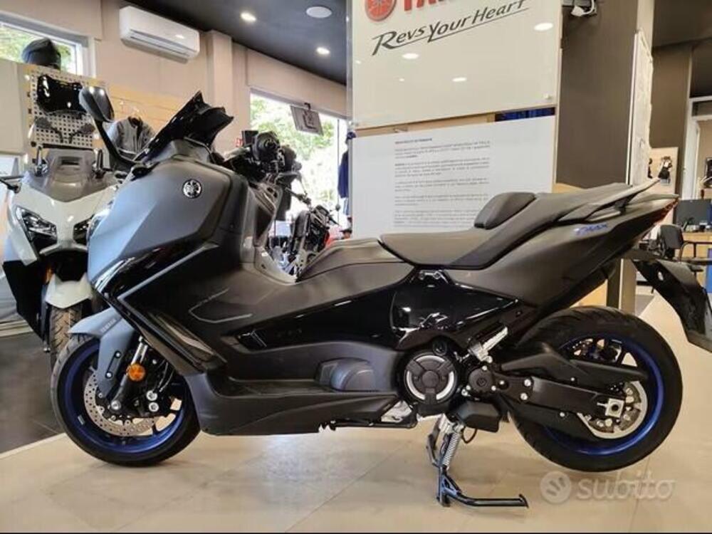Yamaha T-Max 560 (2025) (3)