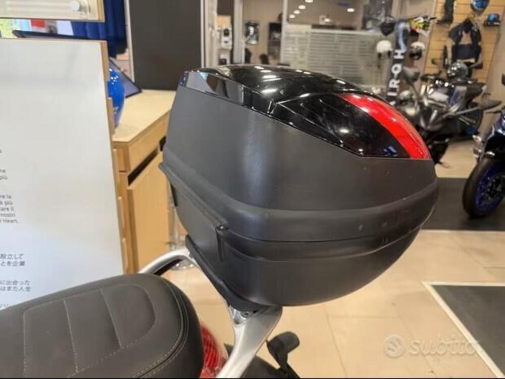 Aprilia Scarabeo 200 (2007 - 11) (4)