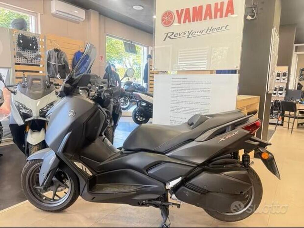 Yamaha X-Max 300 (2021 - 24) (2)