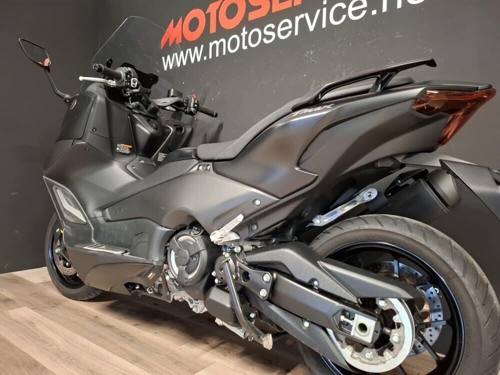 Yamaha T-Max 560 (2025) (3)