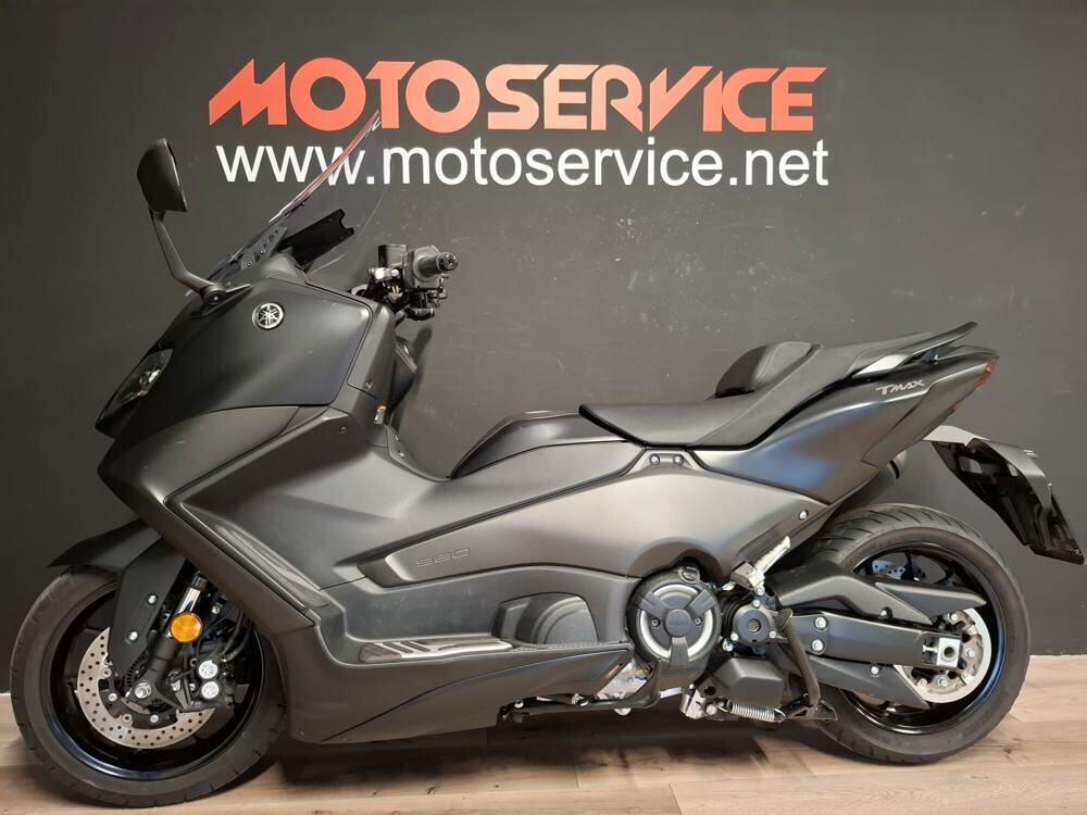 Yamaha T-Max 560 (2025)