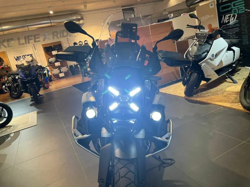 Bmw R 1300 GS (2023 - 26) (9)