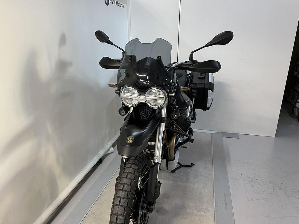 Moto Guzzi V85 TT (2021 - 23) (5)