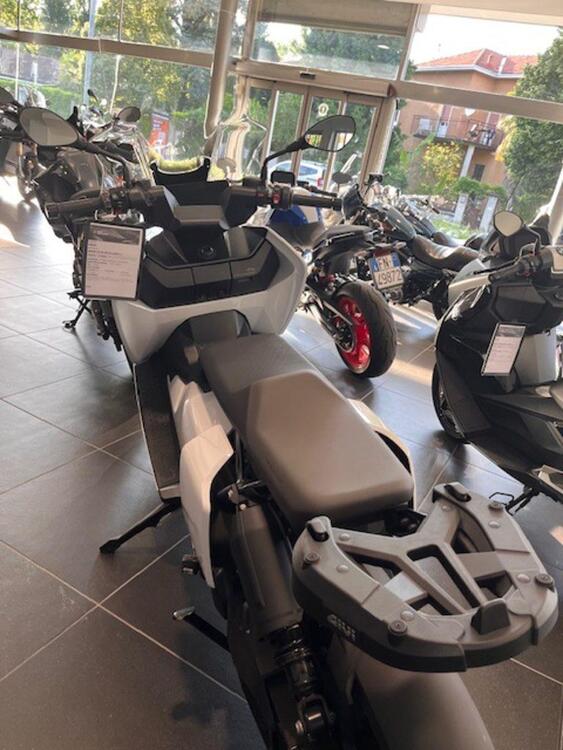 Bmw CE 04 (2021 - 25) (4)